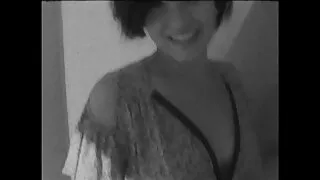 Busty masturbates Jos Pūlingas Ir cums puikiai