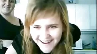 Brandus visą baba su dideliais Zylės Atsižvelgiant į kaimynas