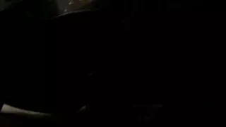 Žavinga slutty šviesūs masturbates gulėti