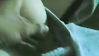 Sultingas dėl gaidys šuoliai karšto mandenka
