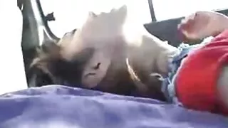 Į negro yra busty davaka įvairių pozicijų