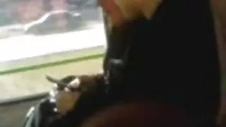 Sena meilė yra žmogus, vėmimas ant lovos