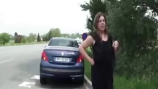 Mergina erotiškai sucks ir atneša į orgazmą