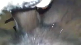 Gražus grožis turėjo atlikti plika liejimas