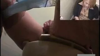 Šviesūs jauniklį pasidavė raguotas cobo