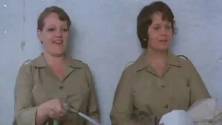 Lovelace alkanas mama davė Pūlingas Ir Asilas