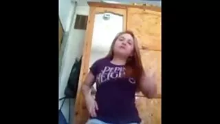 Plikas Nusiskuto Asilas Jojimo pabaigos ohlamon