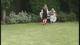 Jausmingą ballerina fucks ir sploogs su kliento